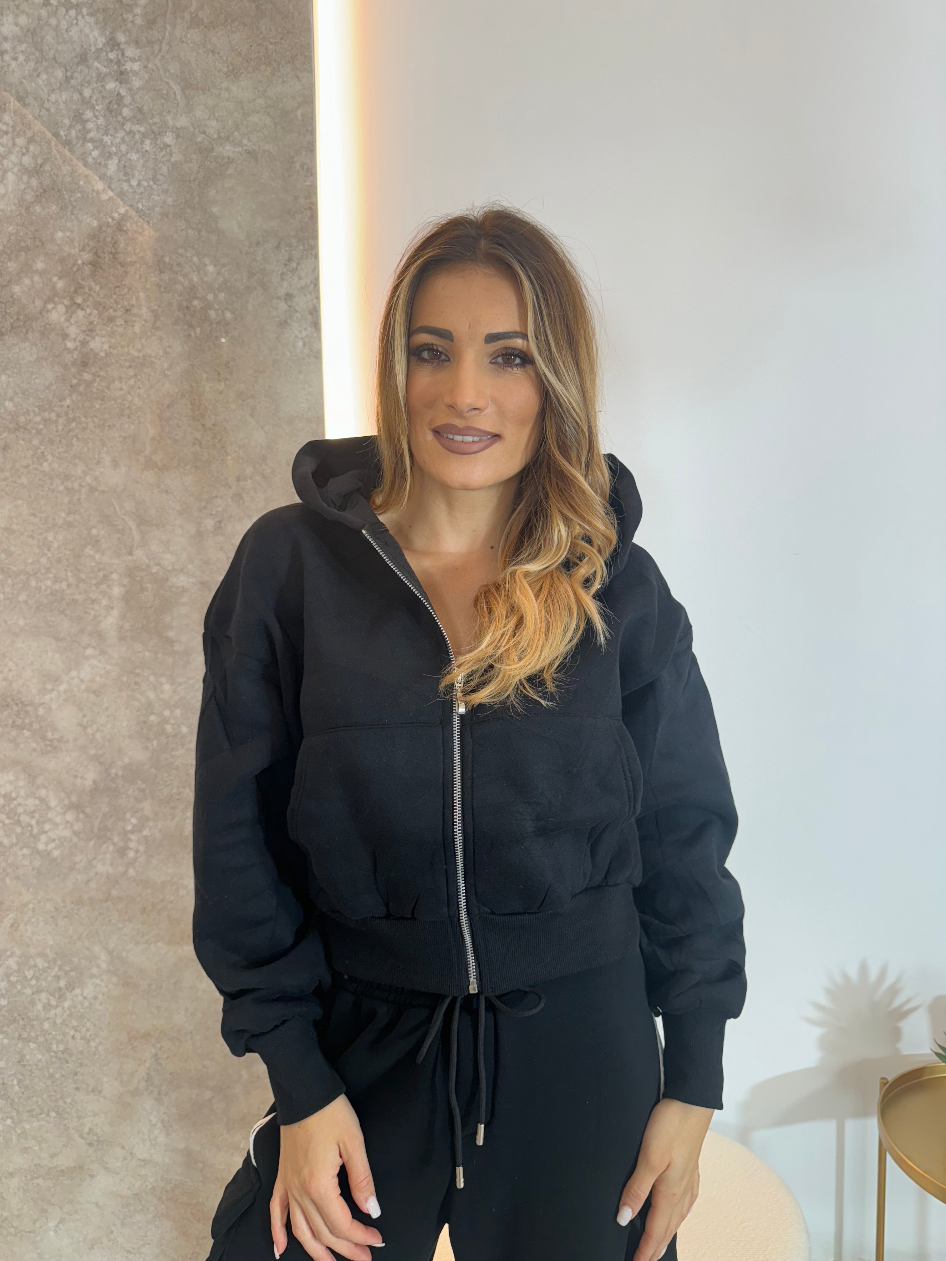 Felpa Essential black