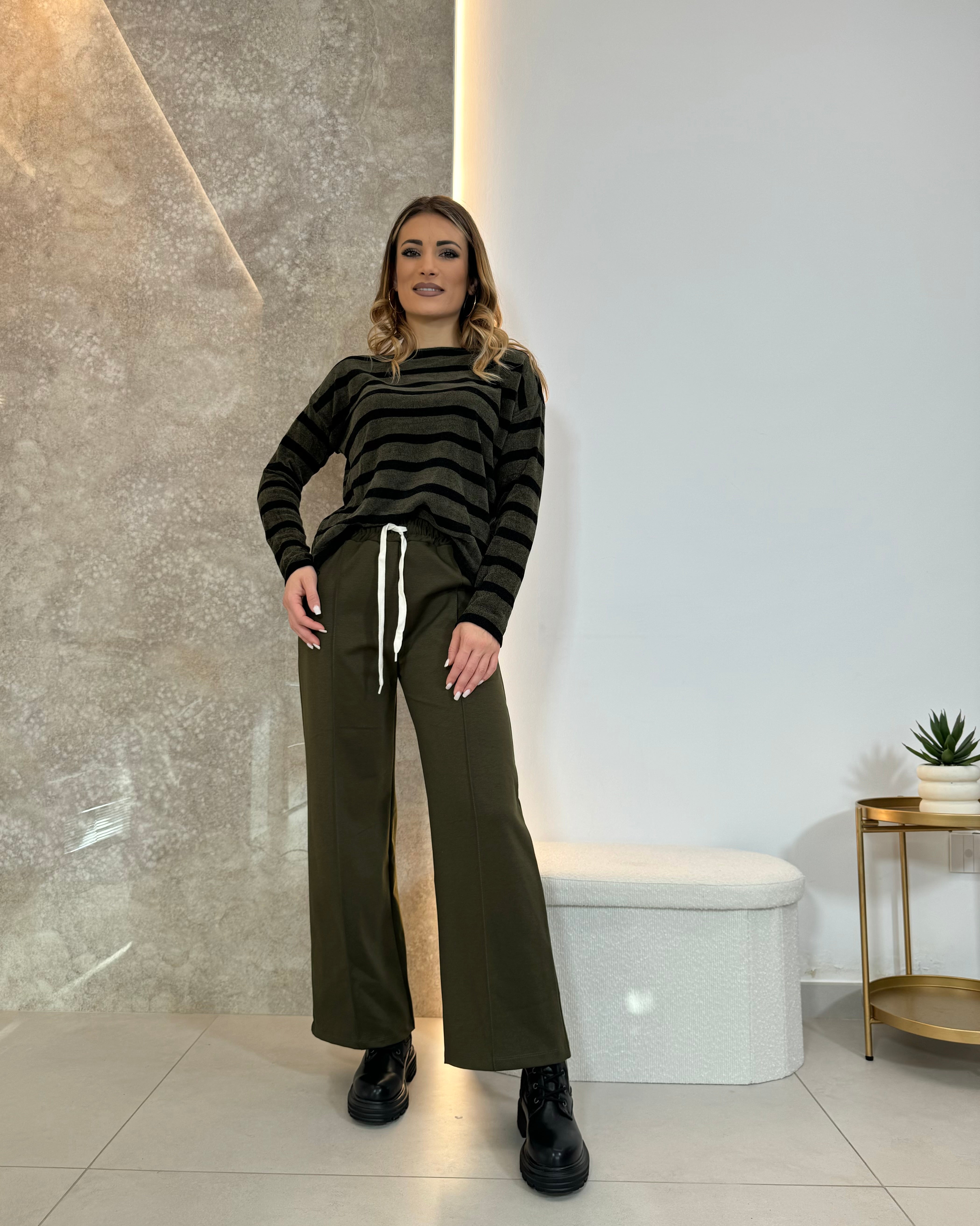 Pantaloni Basic verde militare