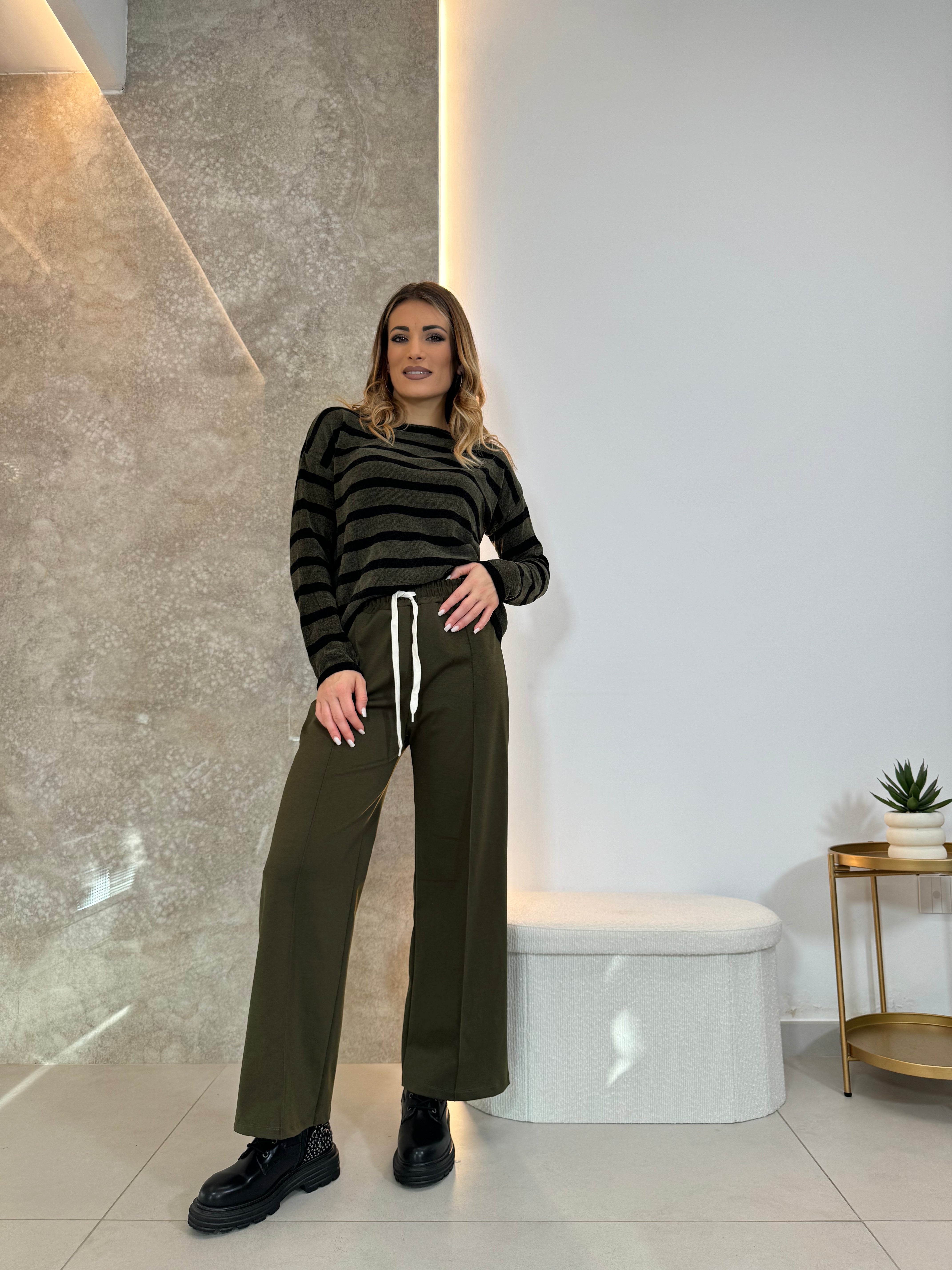 Pantaloni Basic verde militare