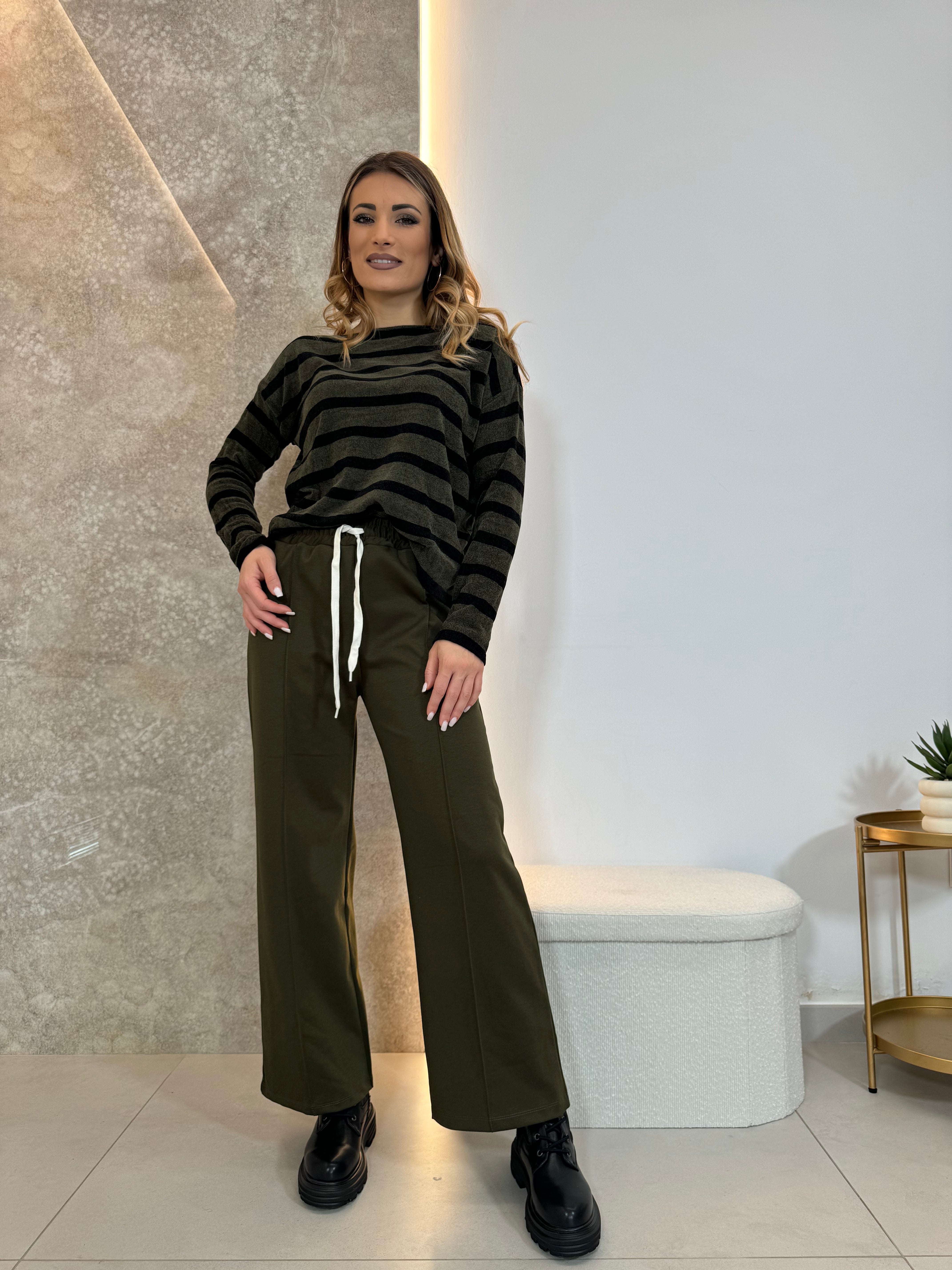 Pantaloni Basic verde militare