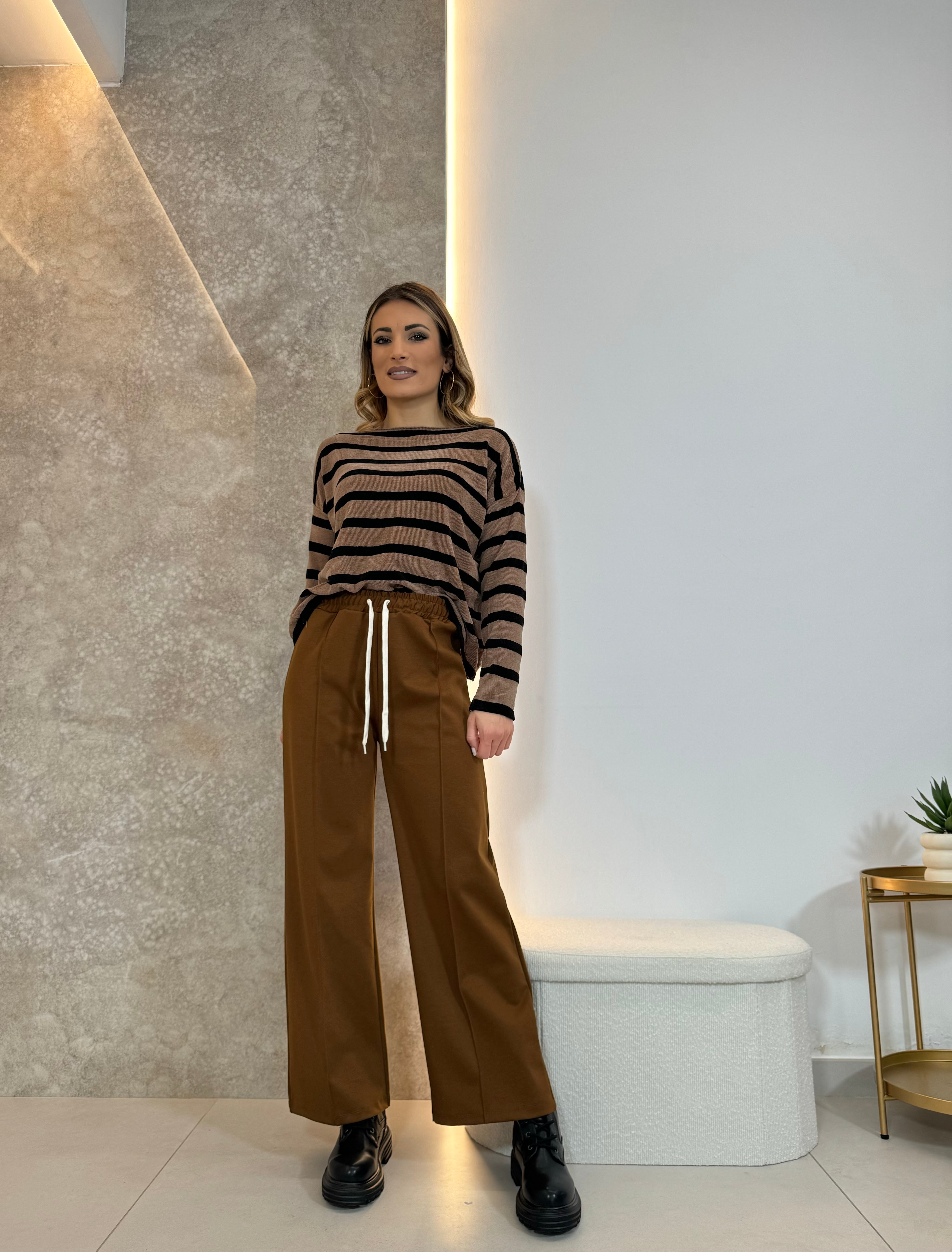 Pantaloni Basic camel