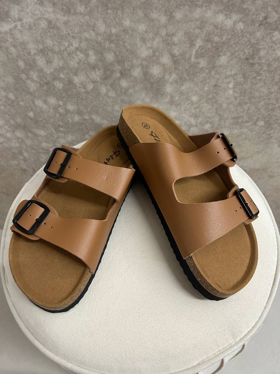 Sandali Benedetta camel
