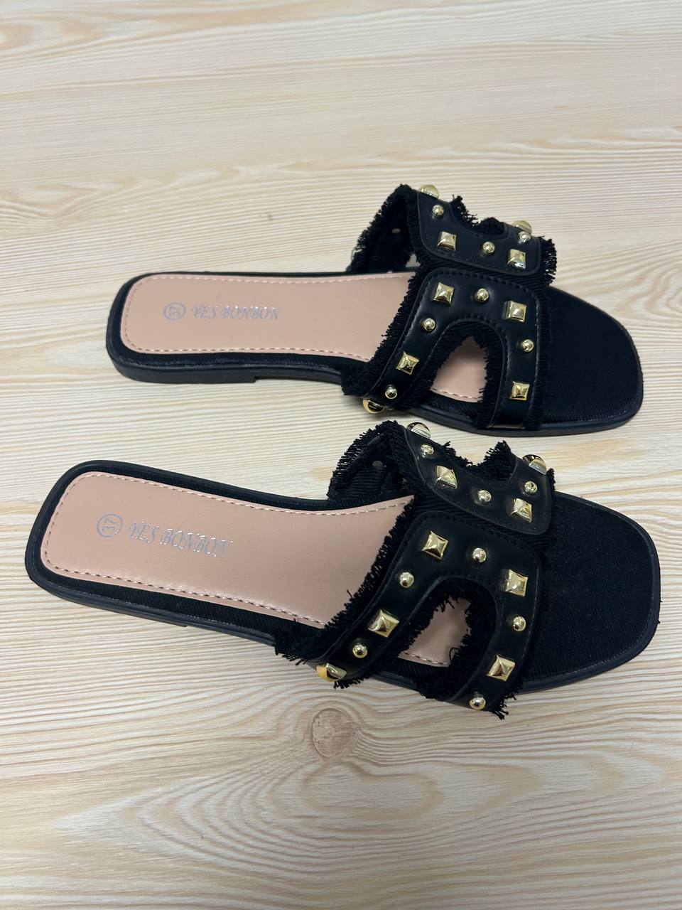 Ciabattine Borchie nero
