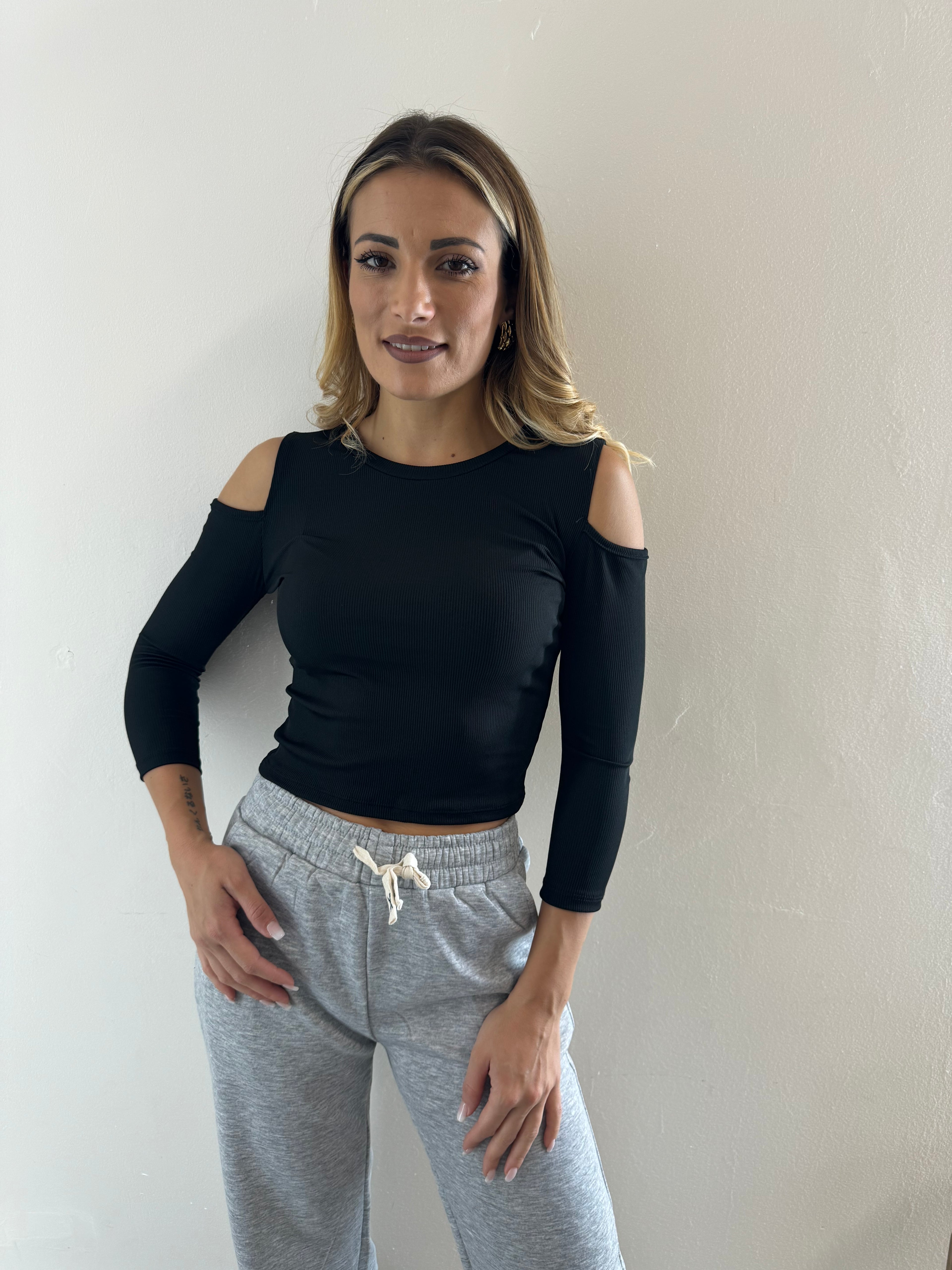 Maglia Cut Black