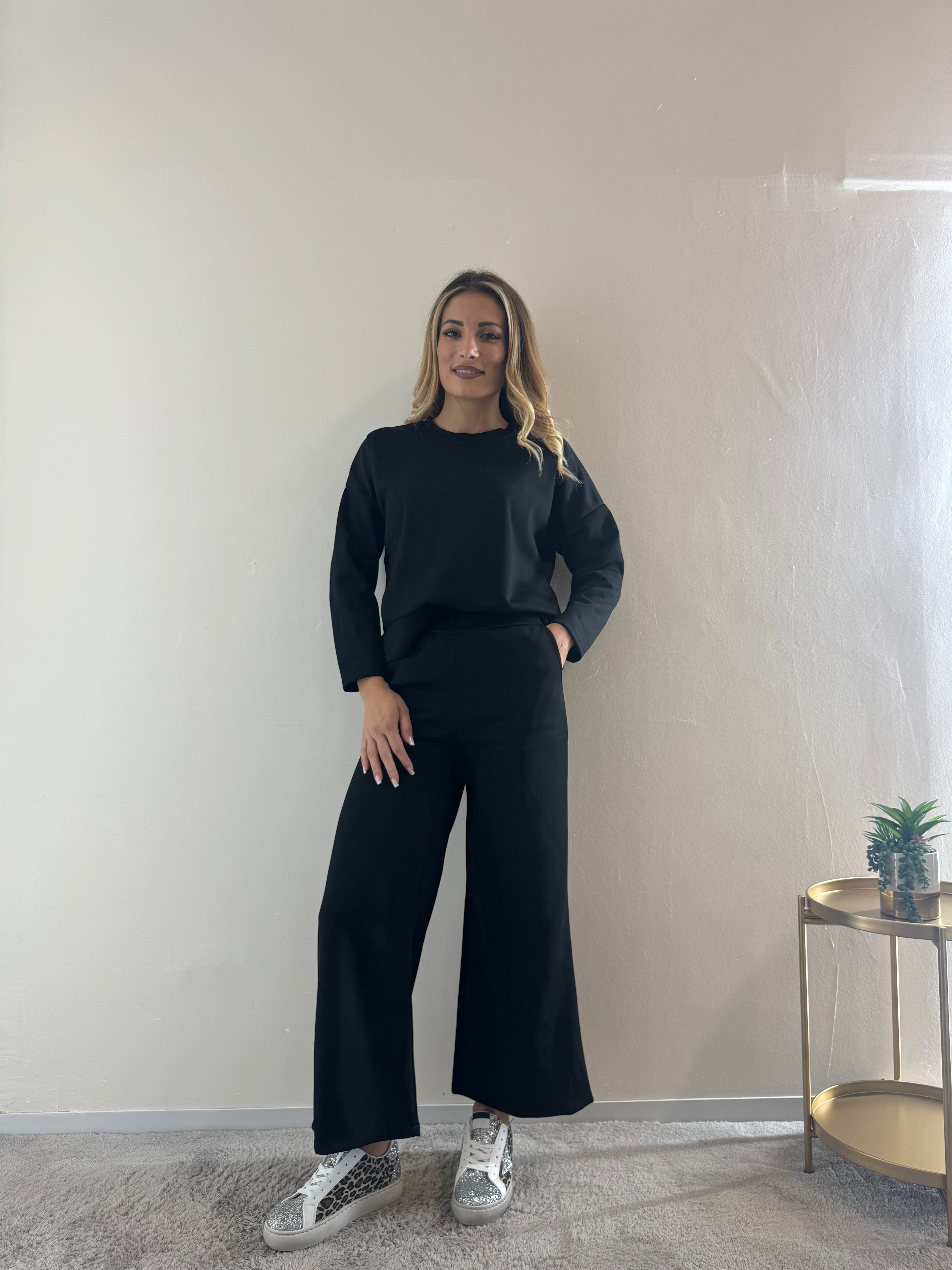 Tuta Soft Black