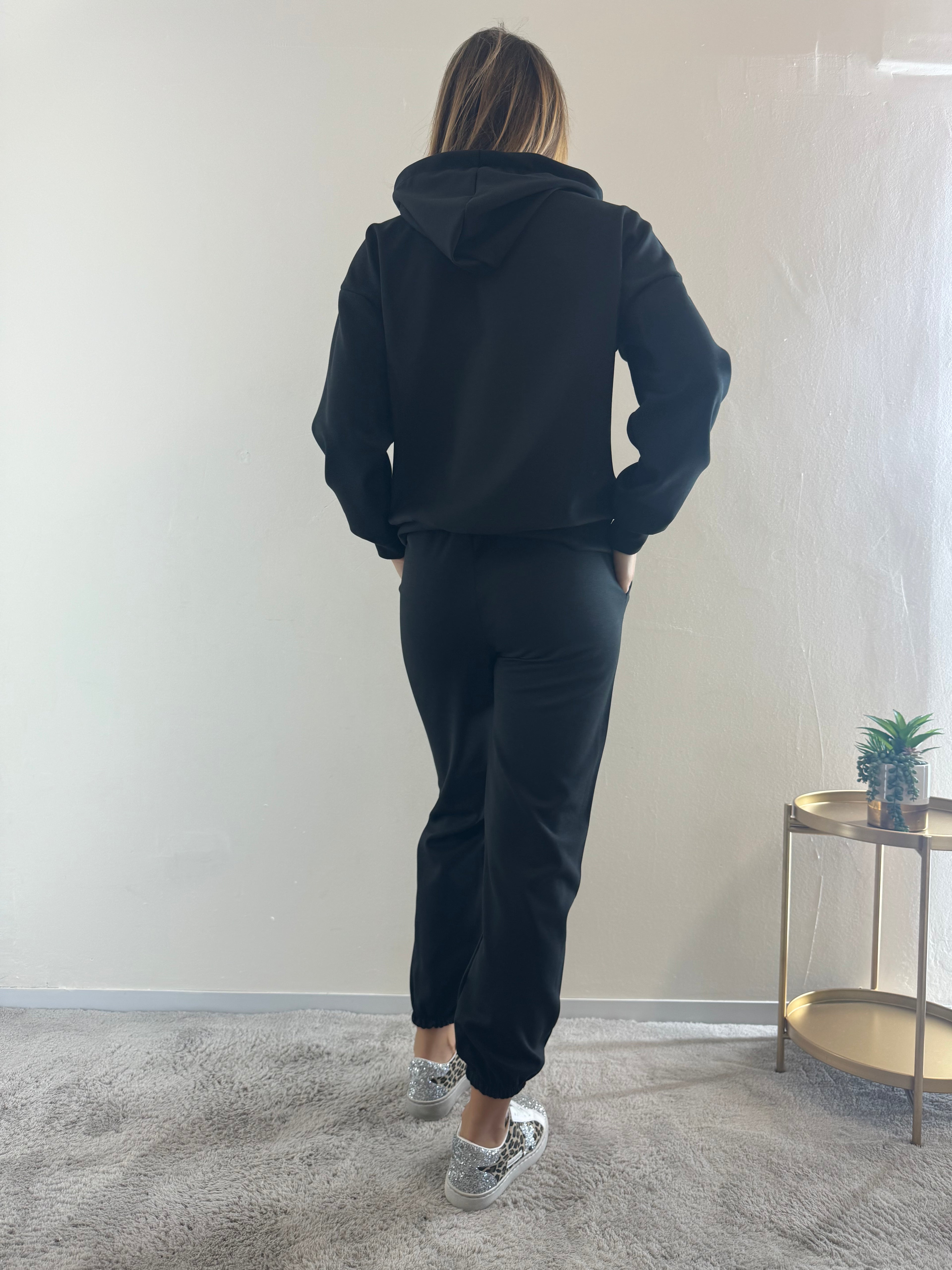 Tuta Cappuccio Black