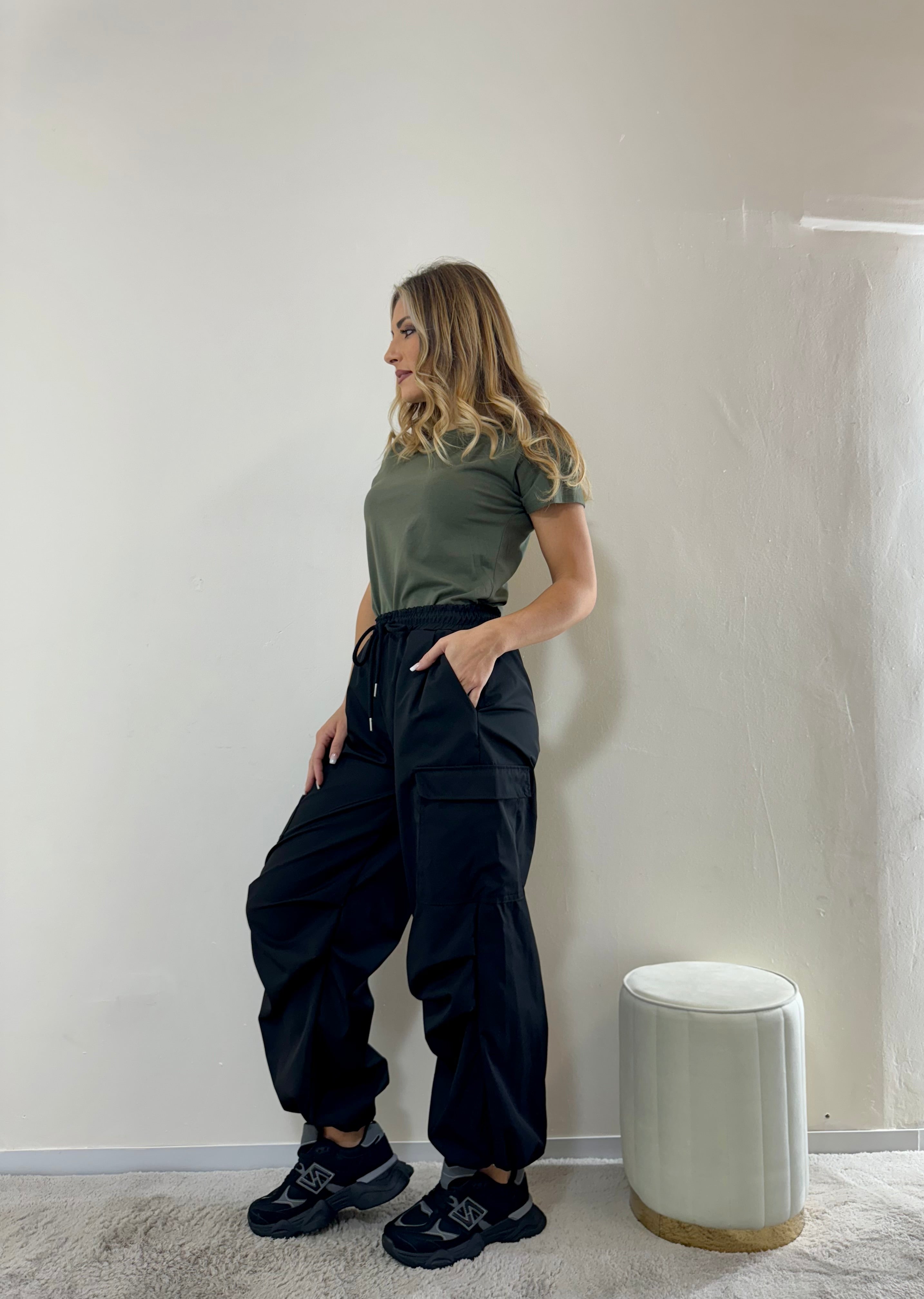 Cargo Black