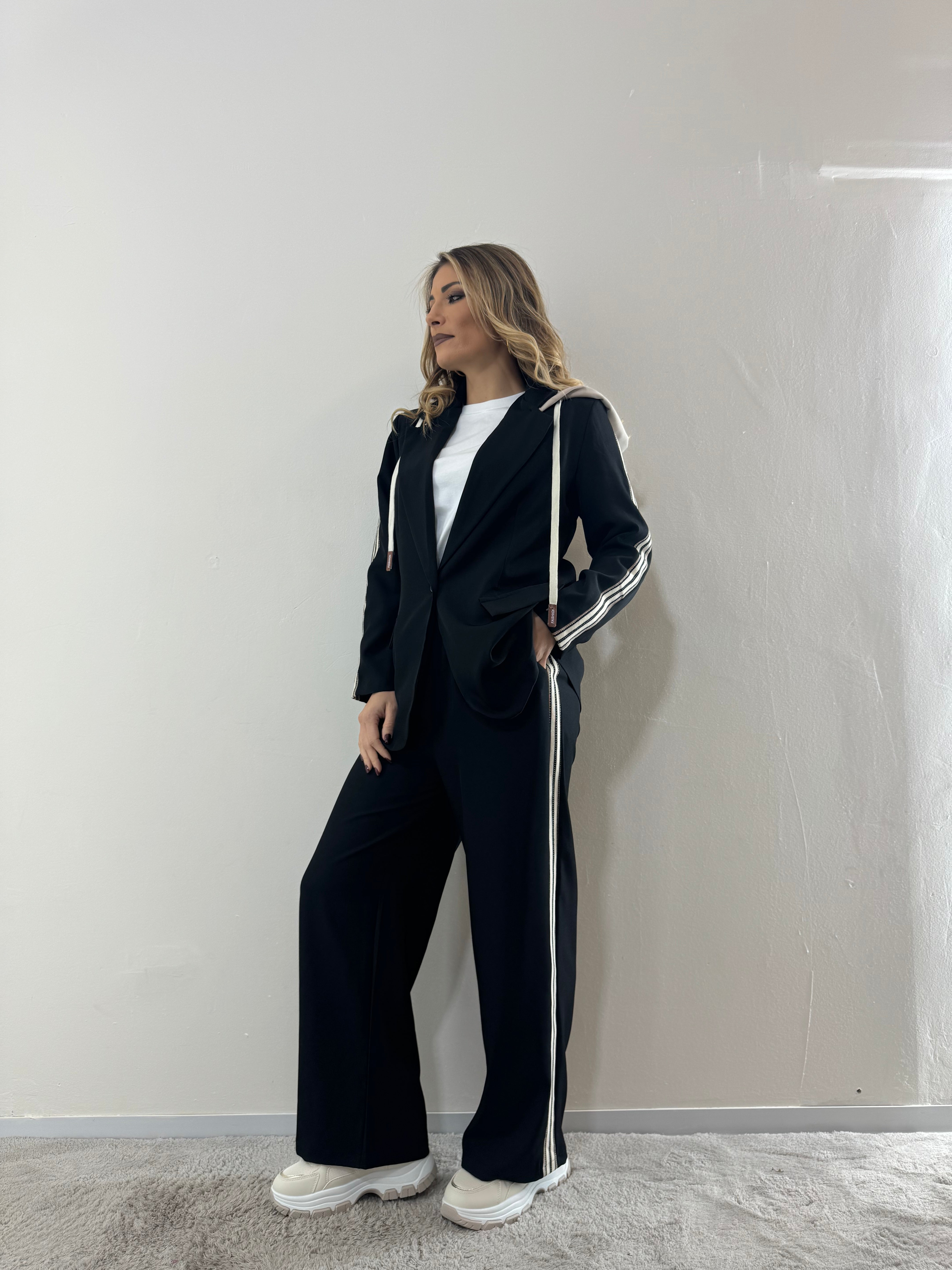 Tailleur SportyChic Black
