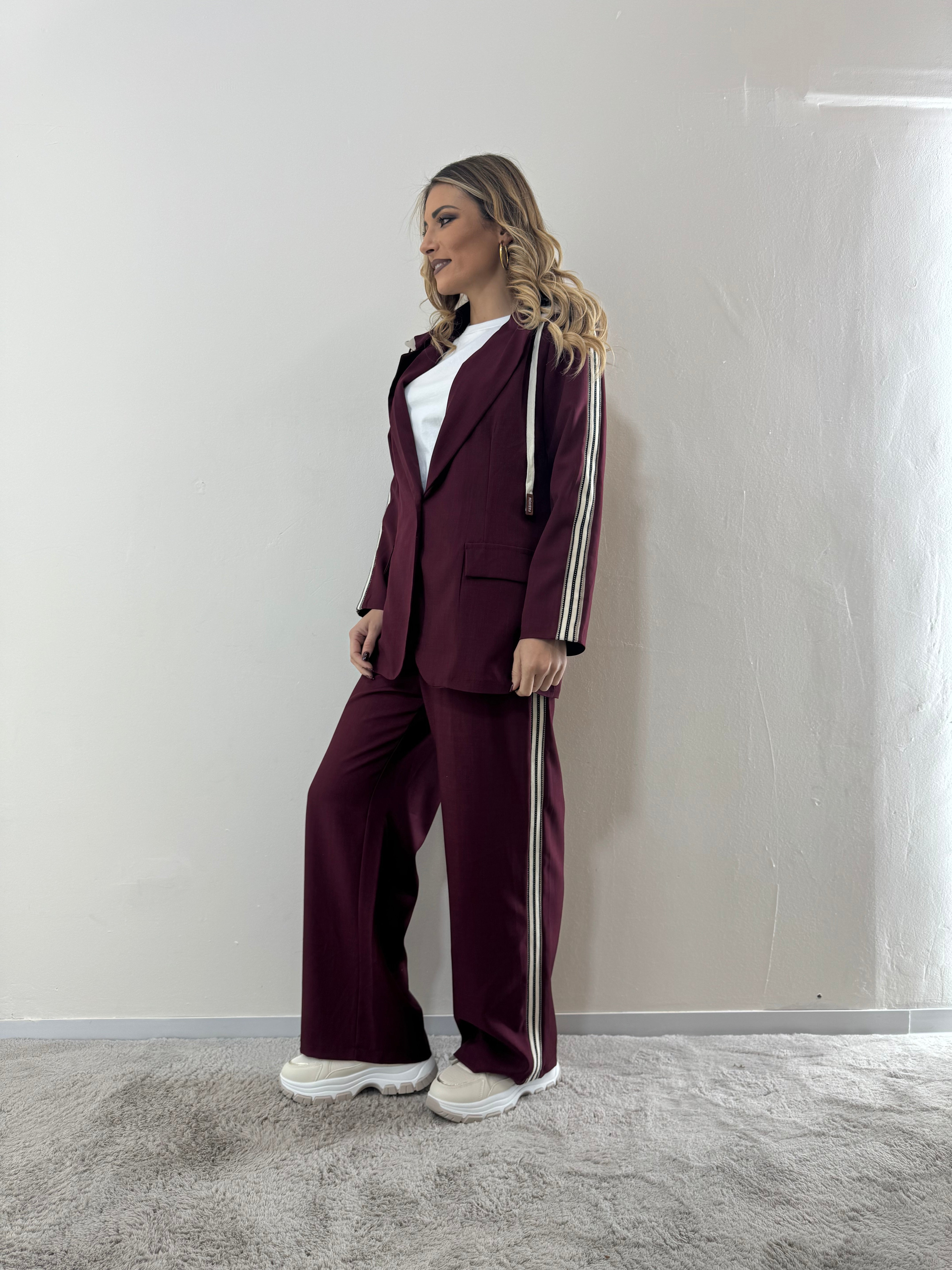 Tailleur SportyChic Bordeaux