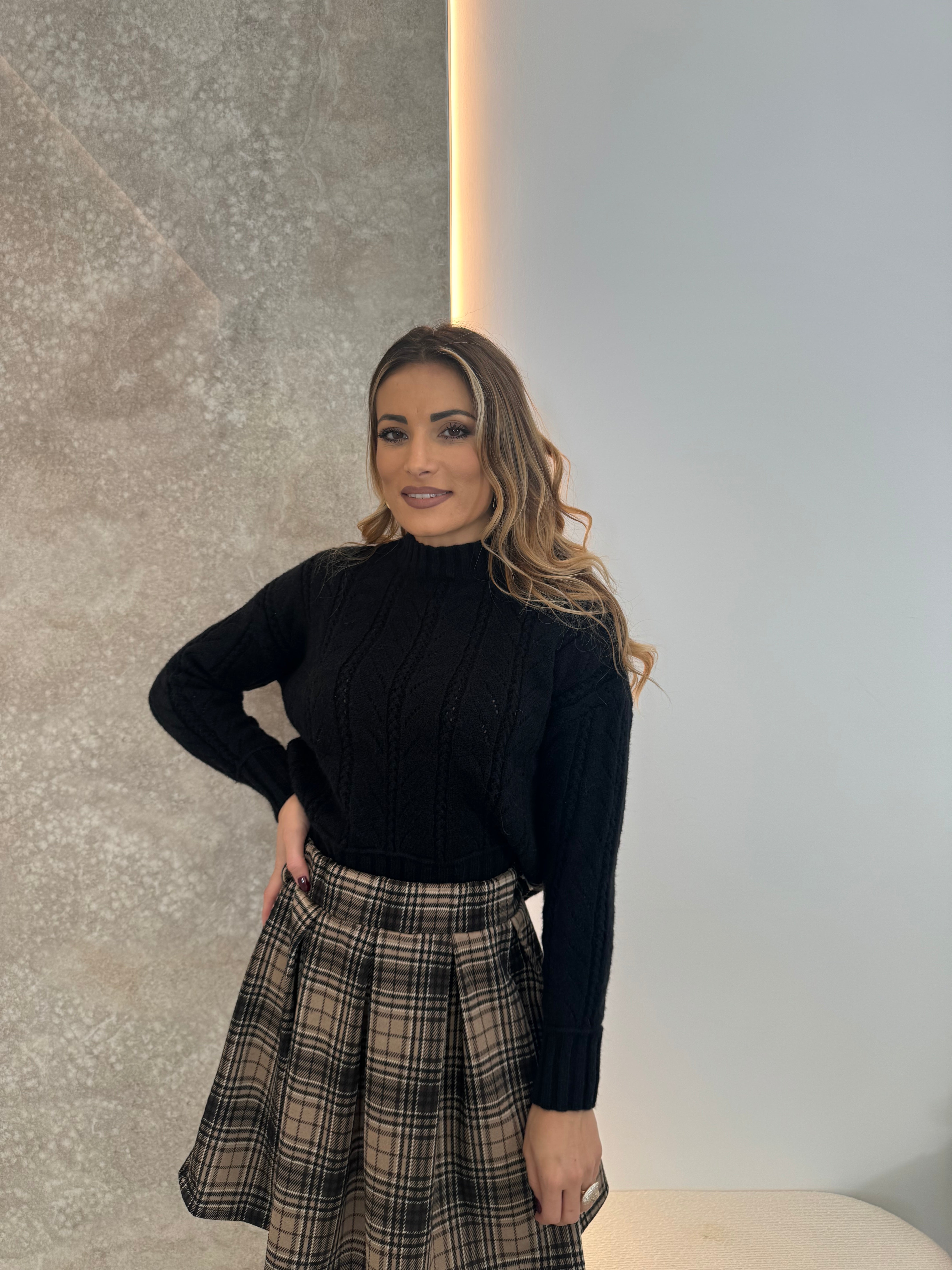 Pull traforato Black