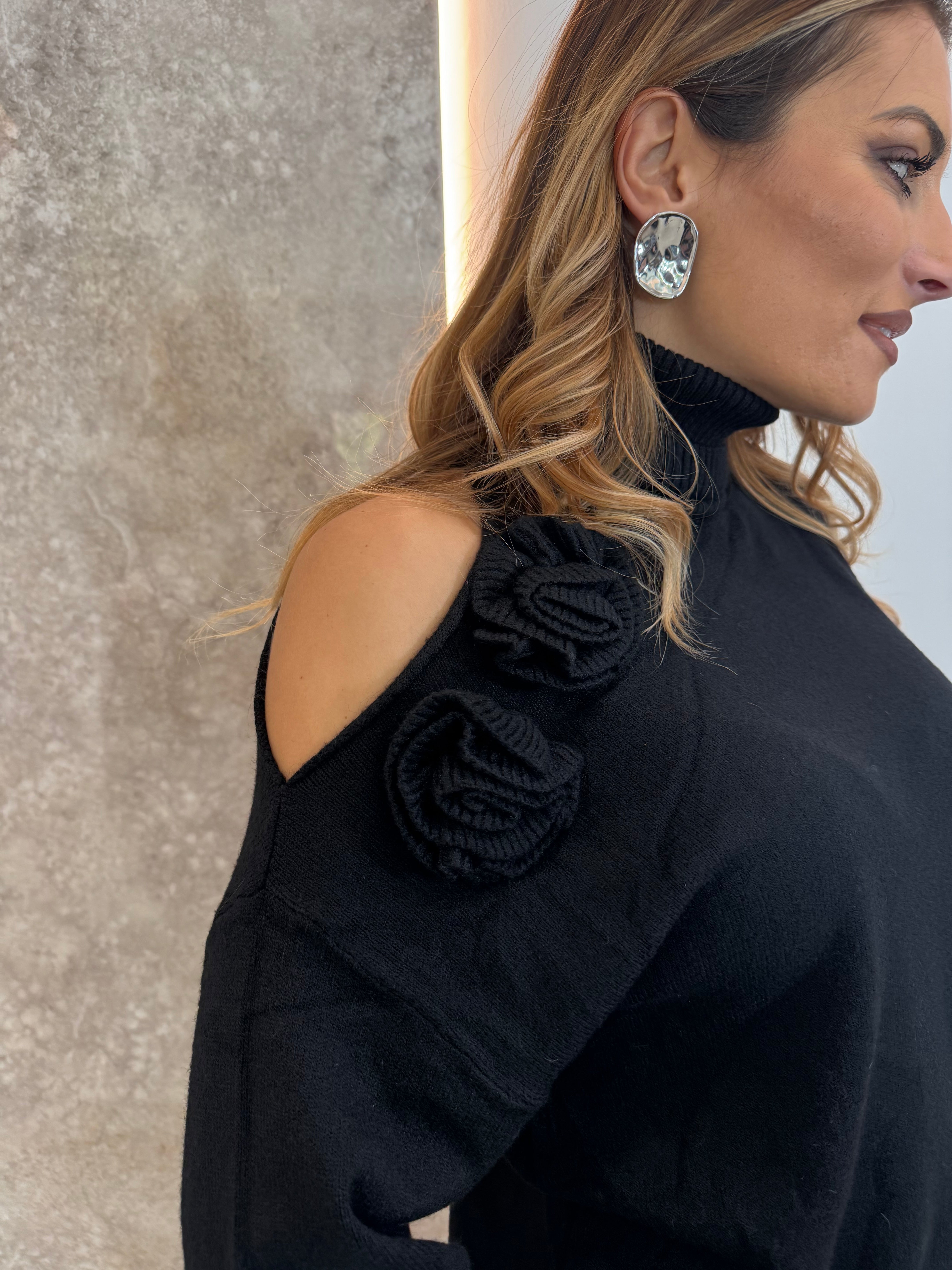 Maxi Pull Roses Black